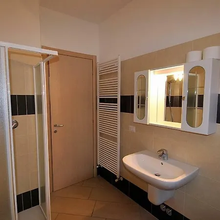 Sleeps 4 Pool Wifi T801705 Vercana